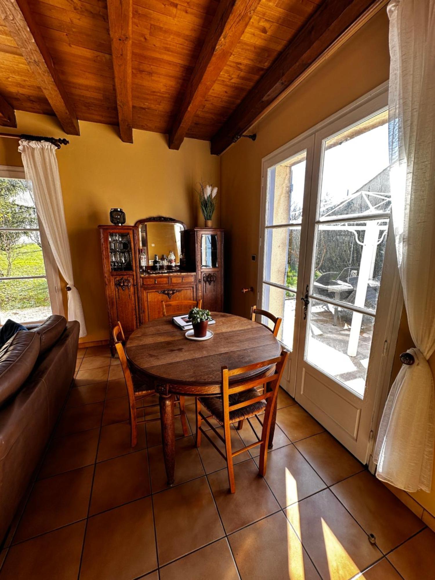 House With Large Private Garden In Holiday home Villereal