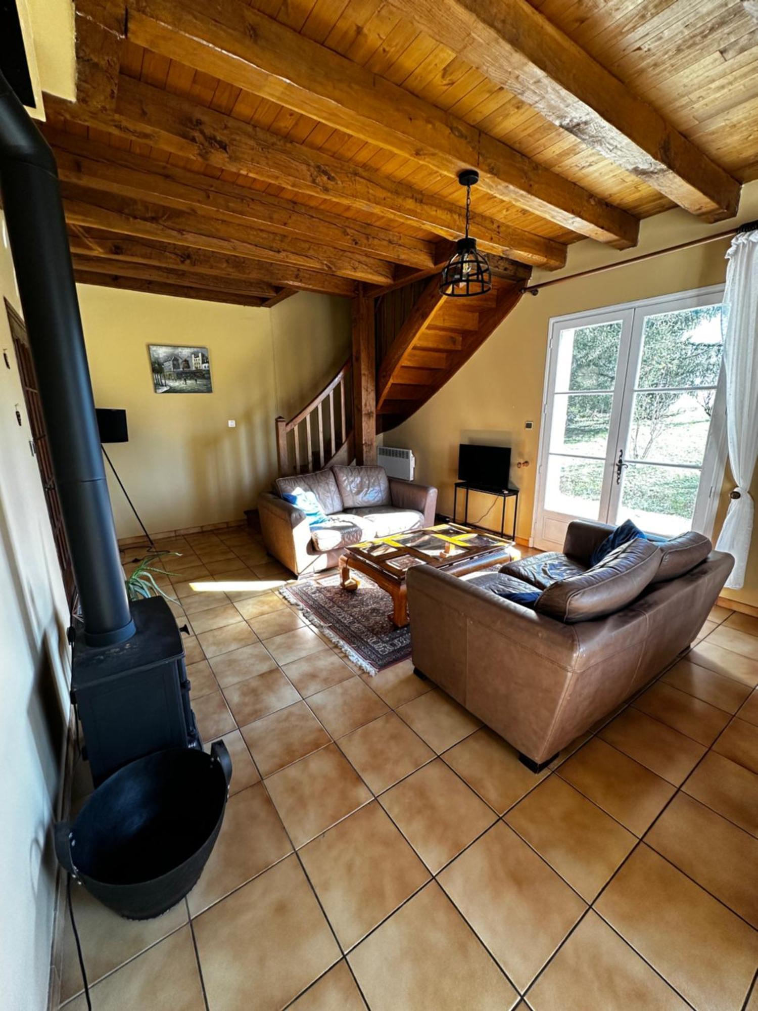 House With Large Private Garden In Holiday home *
